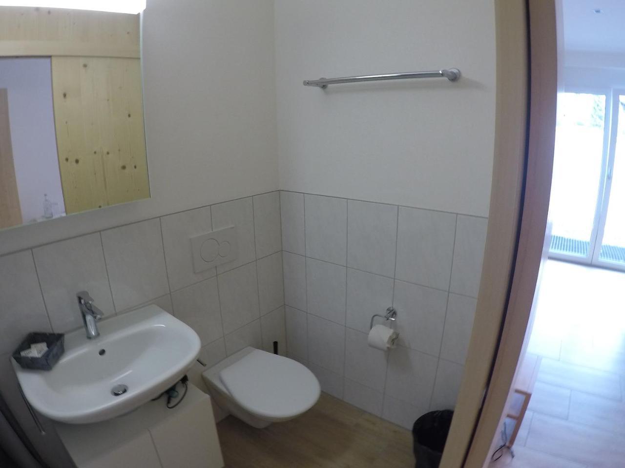 Haus Baracca Apartment Vella Екстериор снимка