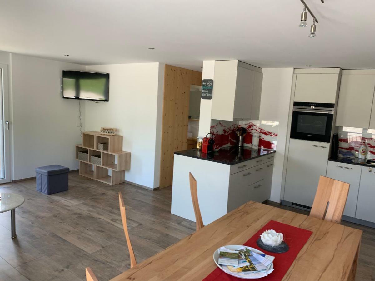 Haus Baracca Apartment Vella Екстериор снимка